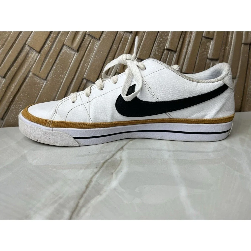Nike Men Court Legacy White Leather DH3162-100 Sz 10.5 Shoes Sneakers